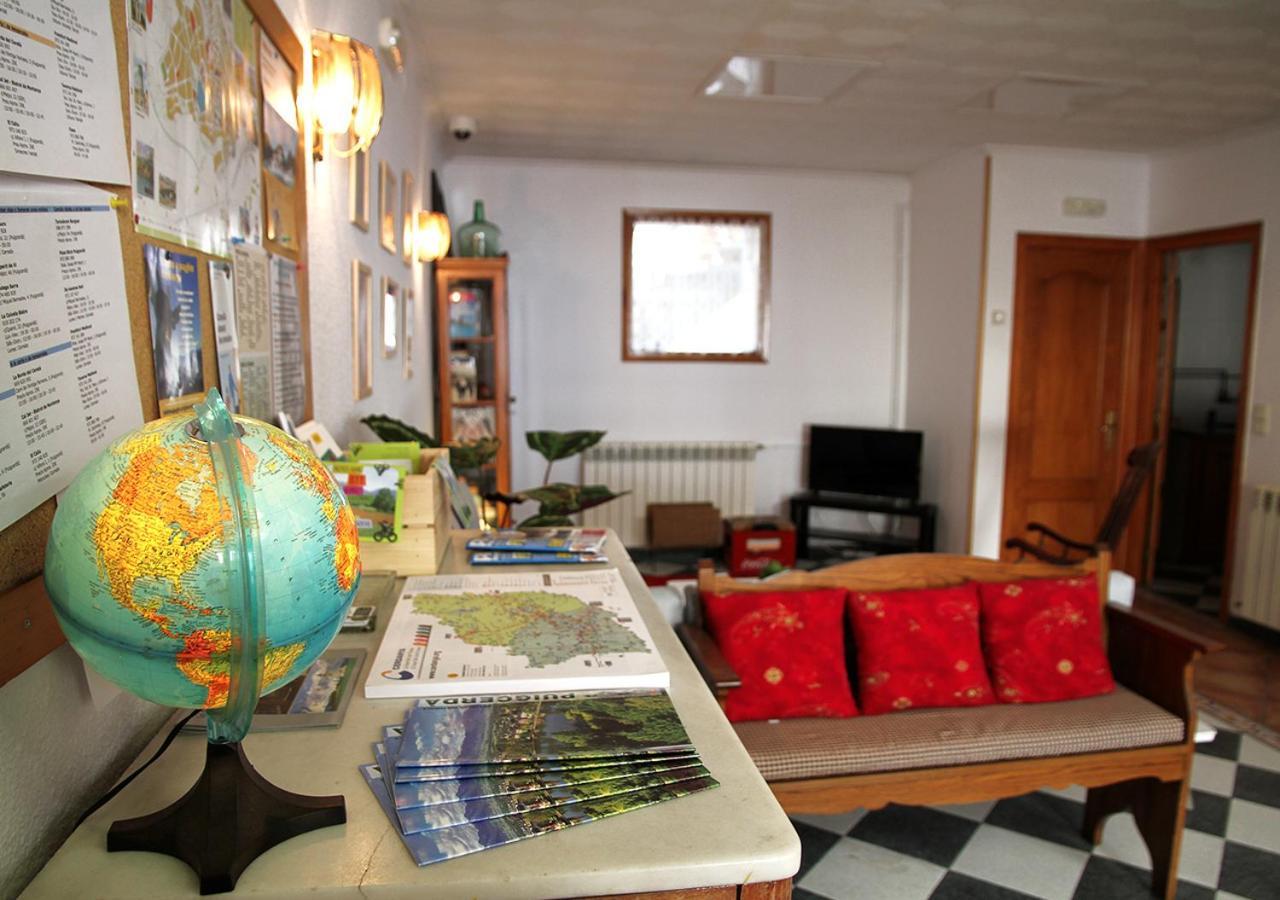 Hostal Fonda Prat Puigcerda Bagian luar foto